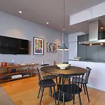 Flh Gilreu Duplex With Sea View بورتو