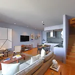 Flh Gilreu Duplex With Sea View بيت للعطل